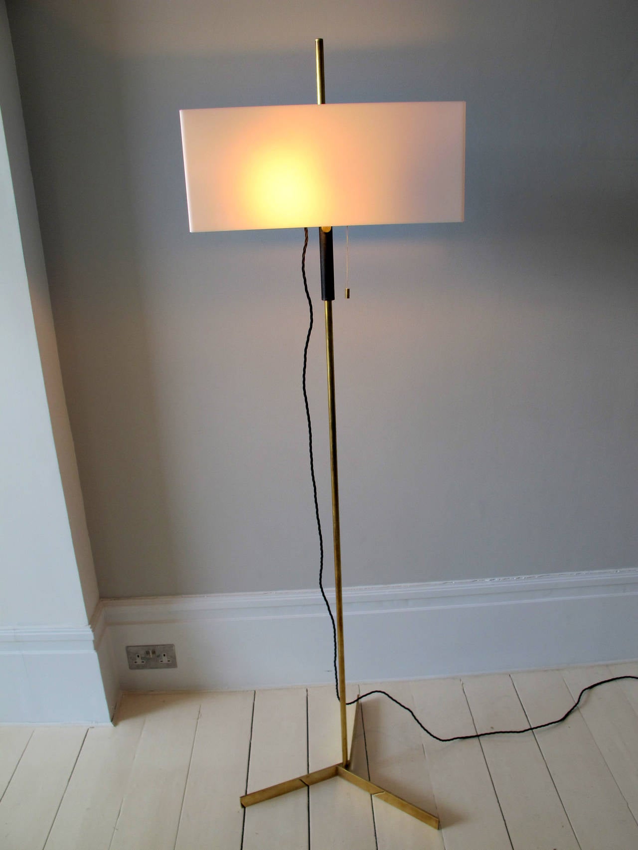 Rare Adjustable Standing Lamp by Tito Agnoli In Good Condition In London, GB