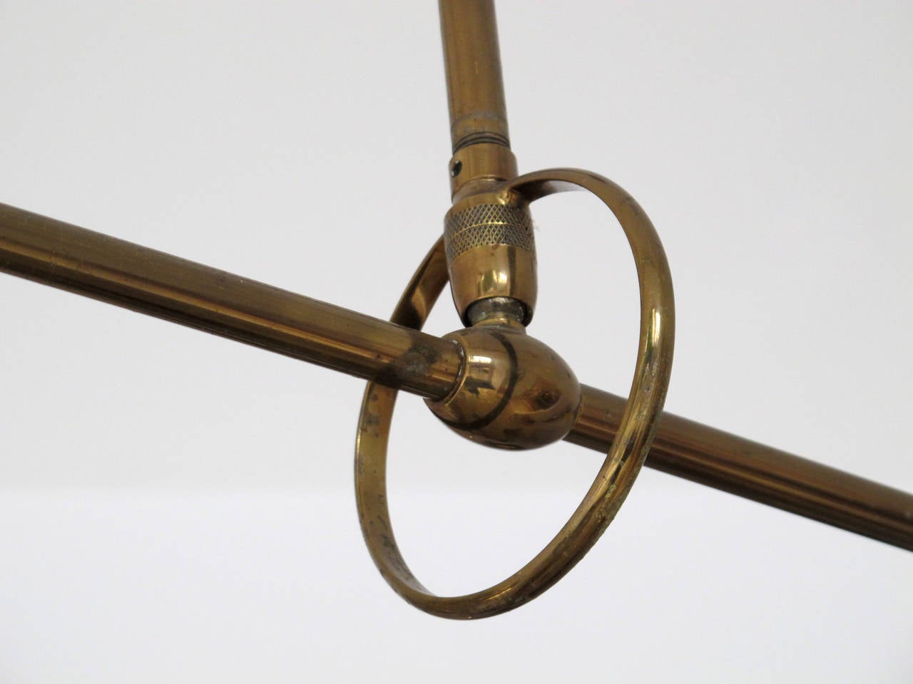 Counterweight Ceiling Light in Brass and Painted Metal Shade In Good Condition In London, GB