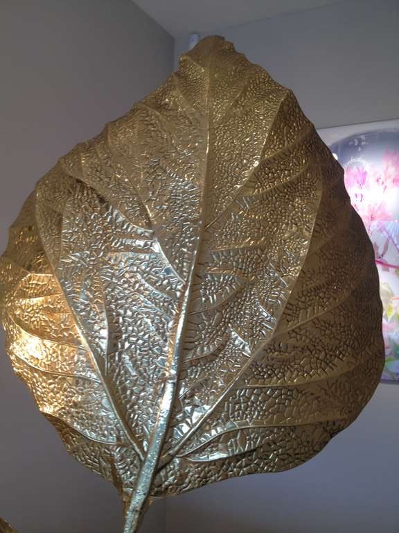 A Three Leaf Brass Floor Lamp By Tomasso Barbi,  C.1970 Italy In Good Condition In London, GB