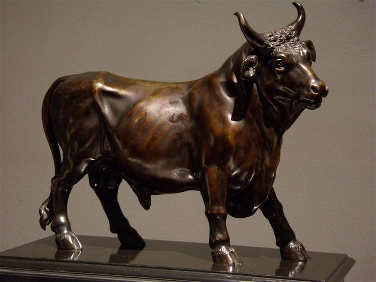 Italian 18th Century Bronze Bull Sculpture For Sale