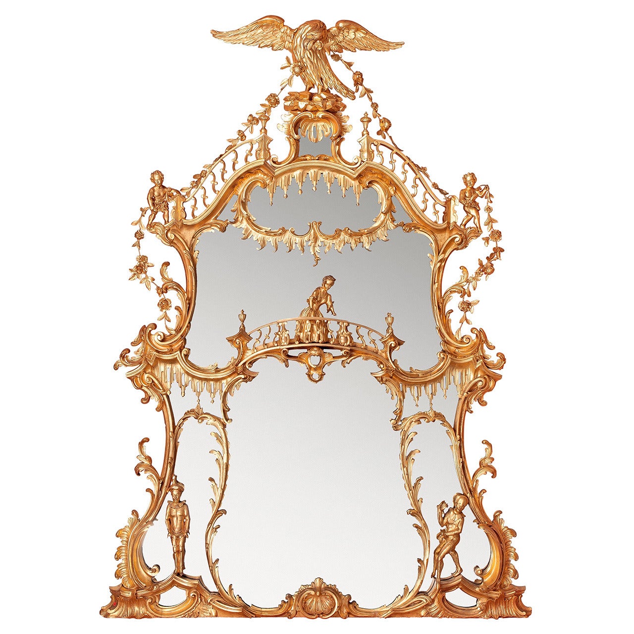 Grand miroir surmonté d'un manteau en bois doré de la période William IV anglaise d'après Chippendale en vente