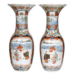 Pair of Large Imari Porcelain Vases 8