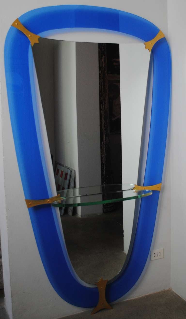 1958's Italian Mirror with Blue Glass Frame and Crystal Shelf by Cristal Art In Excellent Condition For Sale In Florence, IT