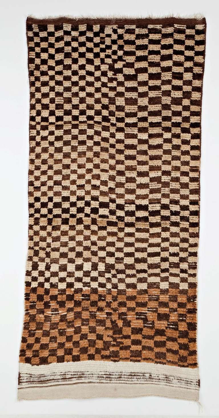 Vintage Tulu "Chessboard"