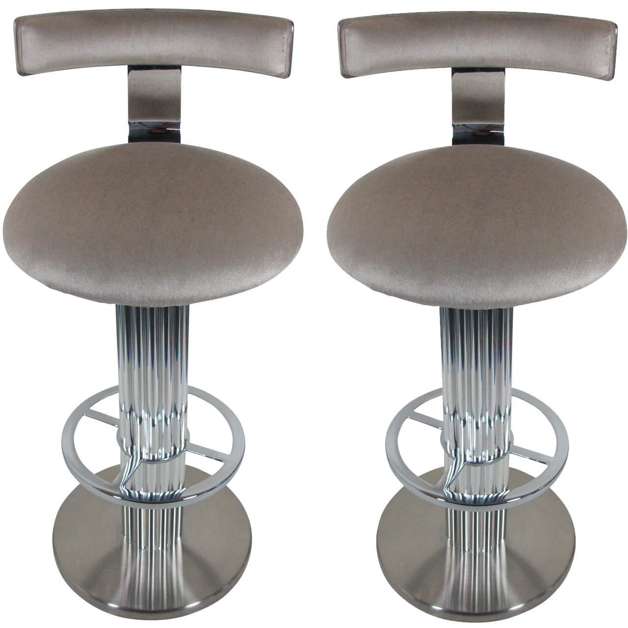 Pair of Reeded Column Swivel Bar Stools by Designs for Leisure