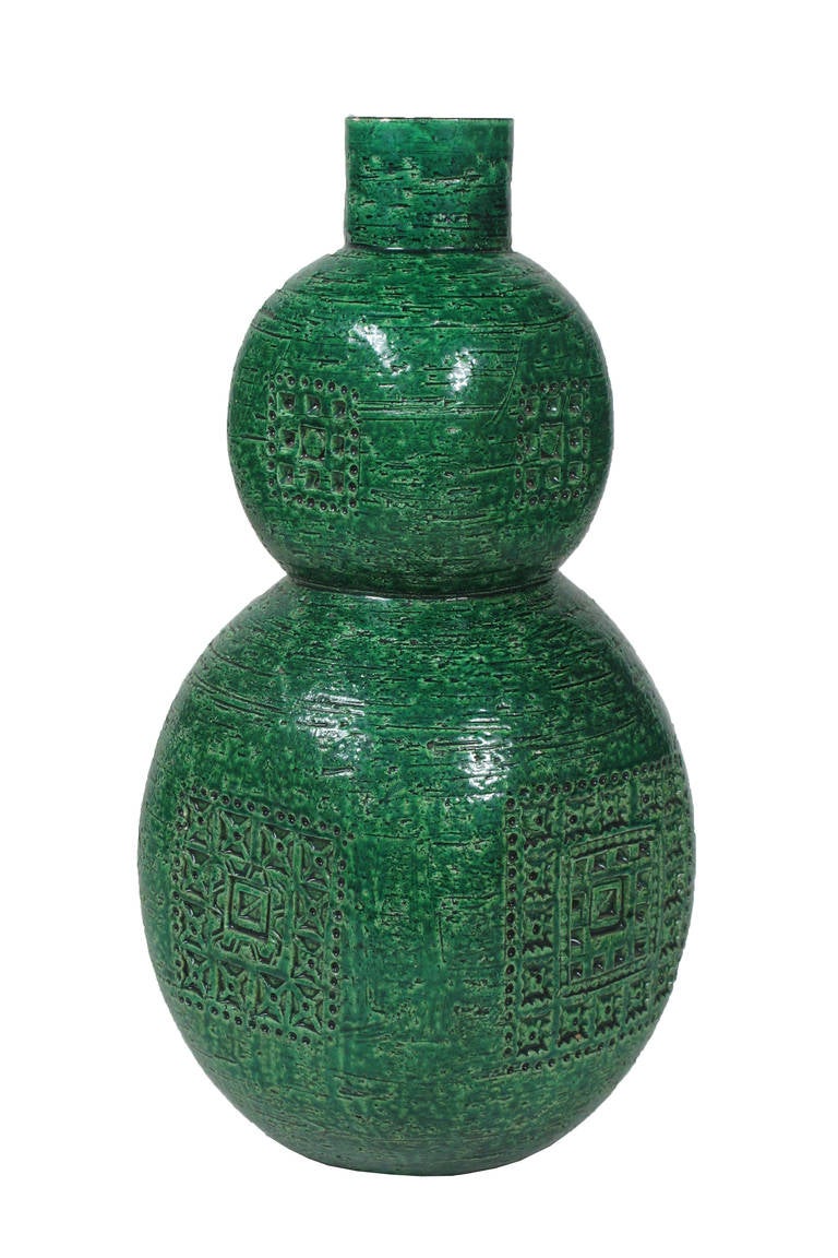 Raymor Bitossi Ceramic Vase Emerald Green Signed Italy 1960's. Large vase with two stacked squared forms with rounded edges and incised decoration by Bitossi for Raymor. Retains original Raymor paper label on underside.