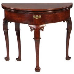 Fine Mid-18th Century Irish Tea Table