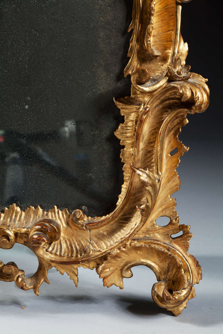 18th Century Italian Rococo Giltwood Mirror In Good Condition In London, GB