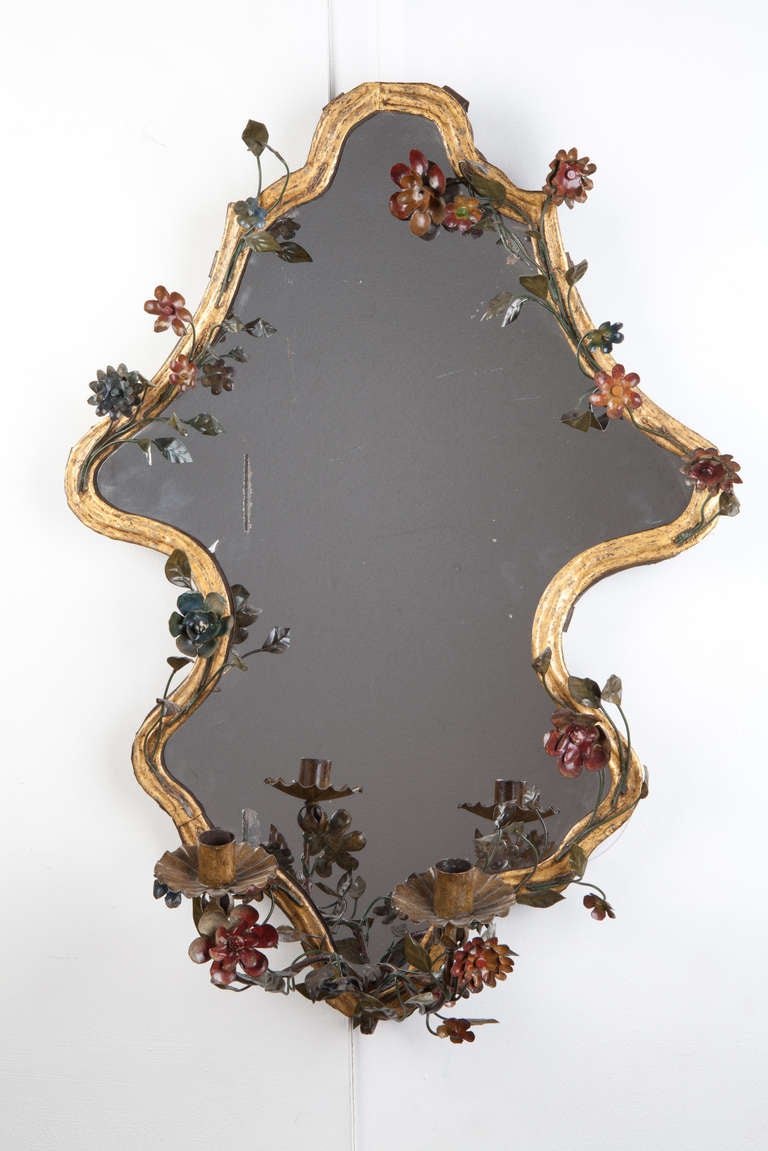A Pair of 19th Century Italian Tole and Gilt Wall Mirrors In Excellent Condition In London, GB