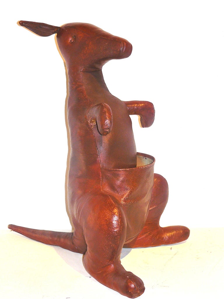 Omersa Kangaroo - 4 For Sale on 1stDibs | kangaroos for sale