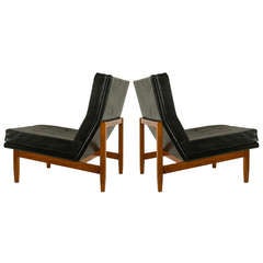Pair Of Florence Knoll Lounge Chairs Leather 1950