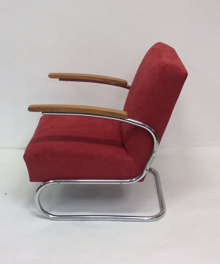 Bauhaus Cantilever Pair Of Chairs In Excellent Condition For Sale In London, GB
