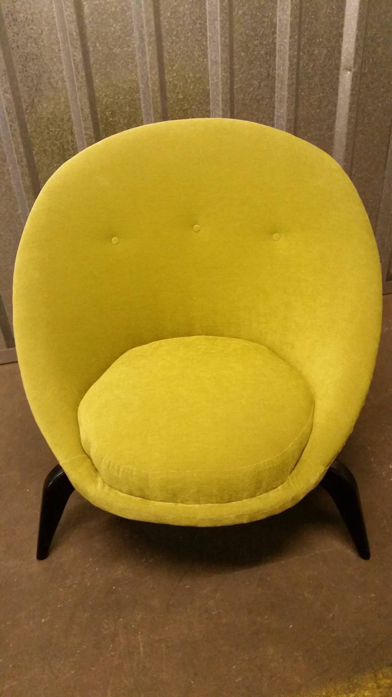 Crab Claw Chair with button back upholstery 
This fantastic Chair will add great style to any interior.