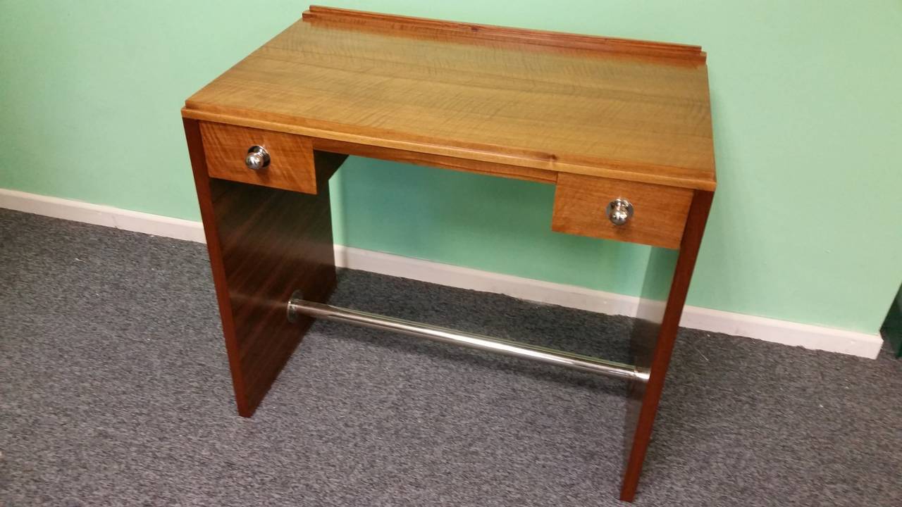 Small Art Deco Desk in a Lovely golden Walnut with Chrome foot bar and Chrome handles