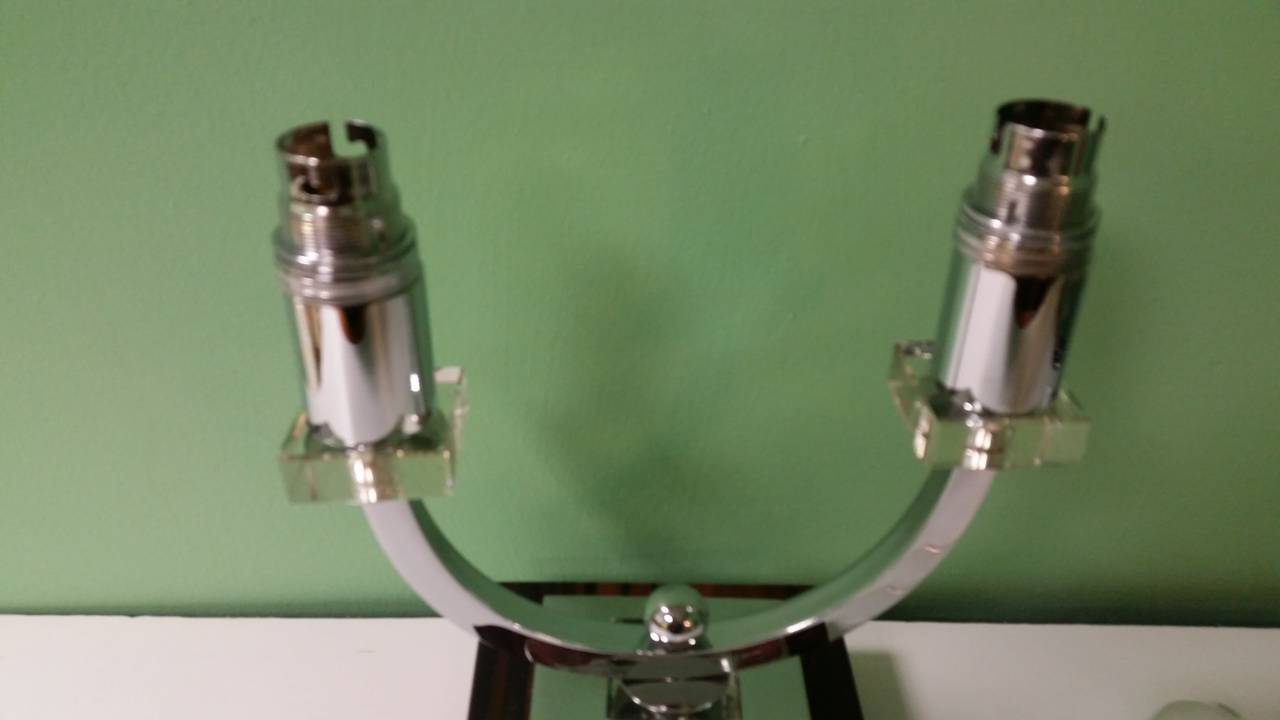20th Century A Pair Of Art Deco Table Lamps For Sale