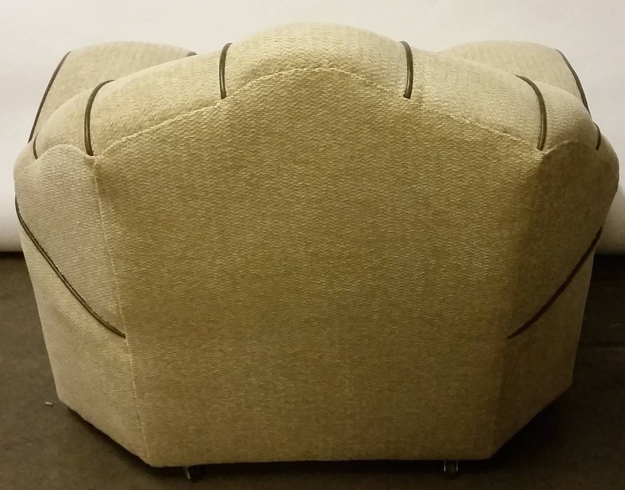 Mid-20th Century Pair of Art Deco Armchairs For Sale