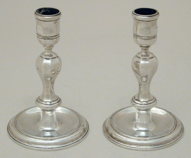 Tiffany candlesticks made 1907, official reproduction of London 1708 For Sale at 1stDibs
