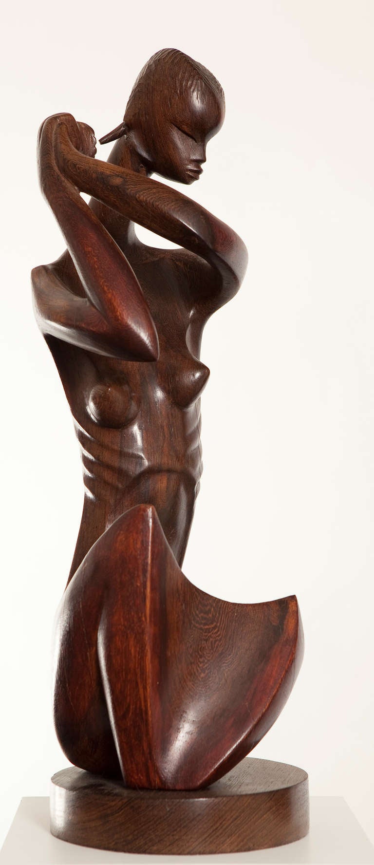 Wooden Sculpture by Congolese Artist Ndombele In Good Condition For Sale In Antwerp, BE