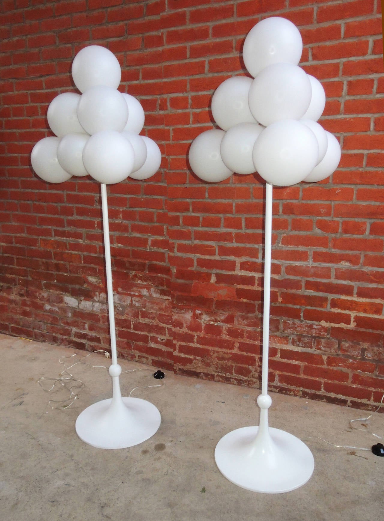 Pair of E. R. Nele Floor Lamps In Excellent Condition For Sale In Washington, DC
