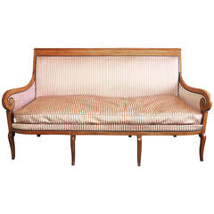 Restoration Canape