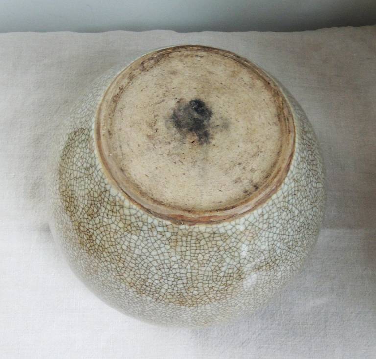 Antique Chinese Raku Bowl In Excellent Condition In Washington, DC