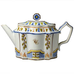 English Pottery Prattware Teapot, circa 1810