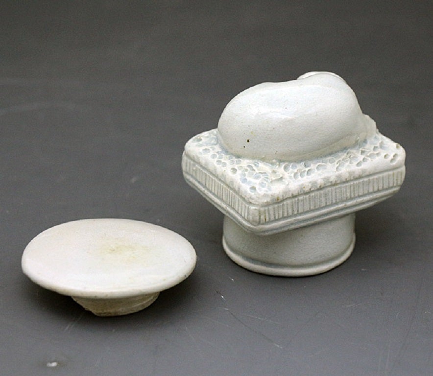 Staffordshire Pearlware Pottery Snuff Box with the Figure of a Dog in Repose