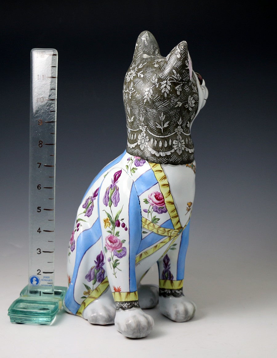 Emile Galle of Nancy Pottery Figures of a Seated Cat with Glass Eyes, circa 1900 In Good Condition In Woodstock, OXFORDSHIRE