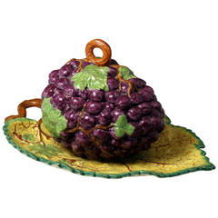 Staffordshire Pottery Grape and Leaf Tureen with Cover, circa 1800