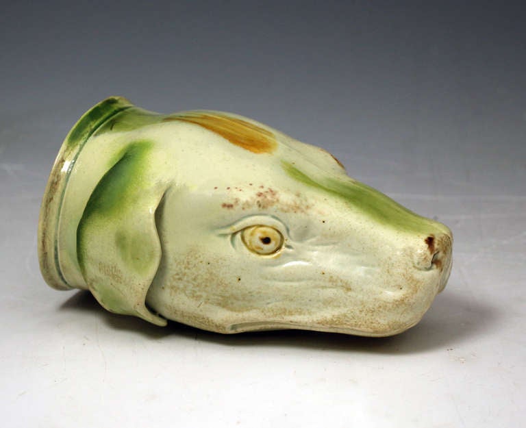 Antique Staffordshire pottery hound head stirrup cup circa 1785  In Excellent Condition In Woodstock, OXFORDSHIRE