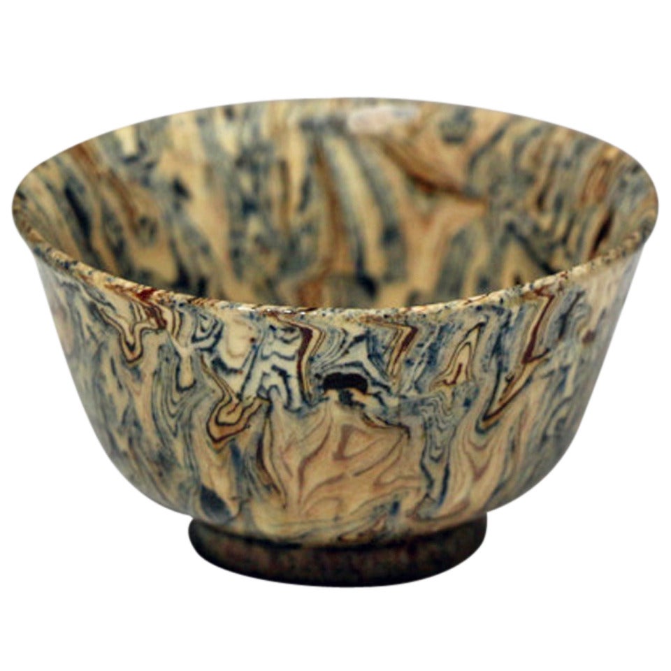 18th century Staffordshire pottery agateware bowl c1760