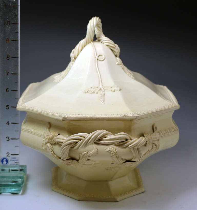 18th Century and Earlier Antique English Creamware Pottery Melon Tureen 18th Century Probably Wedgwood