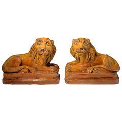 Pair of Earthenware Lions from Pill Pottery, Early 19th Century