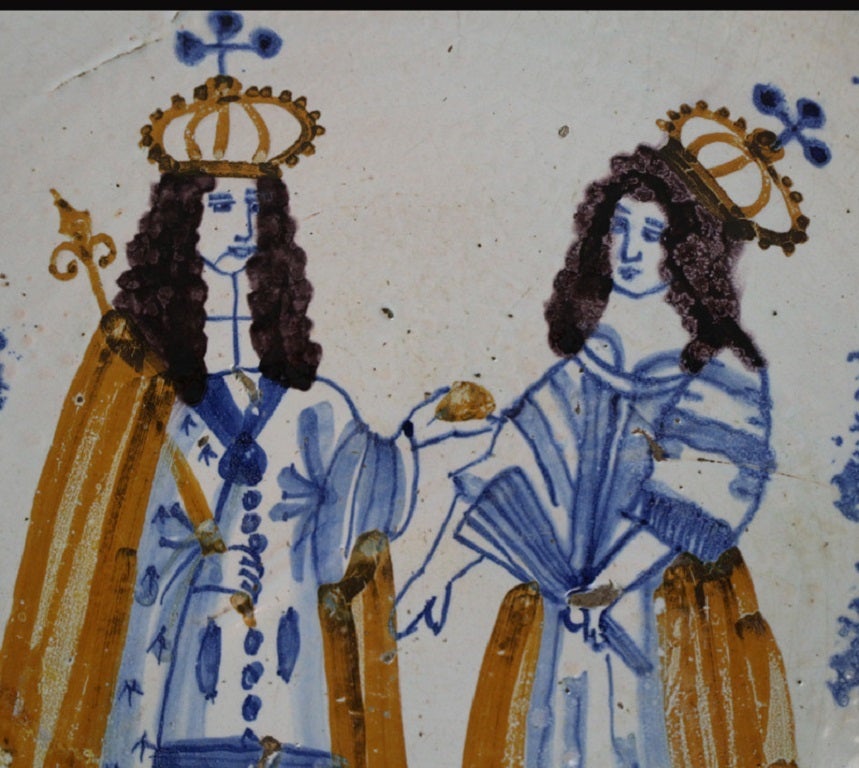 British Englsih Delftware Pottery Blue Dash Charger of King William and Queen Mary