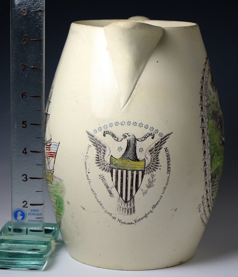 Antique English Creamware Pottery Pitcher American Independence, circa 1800 In Good Condition In Woodstock, OXFORDSHIRE