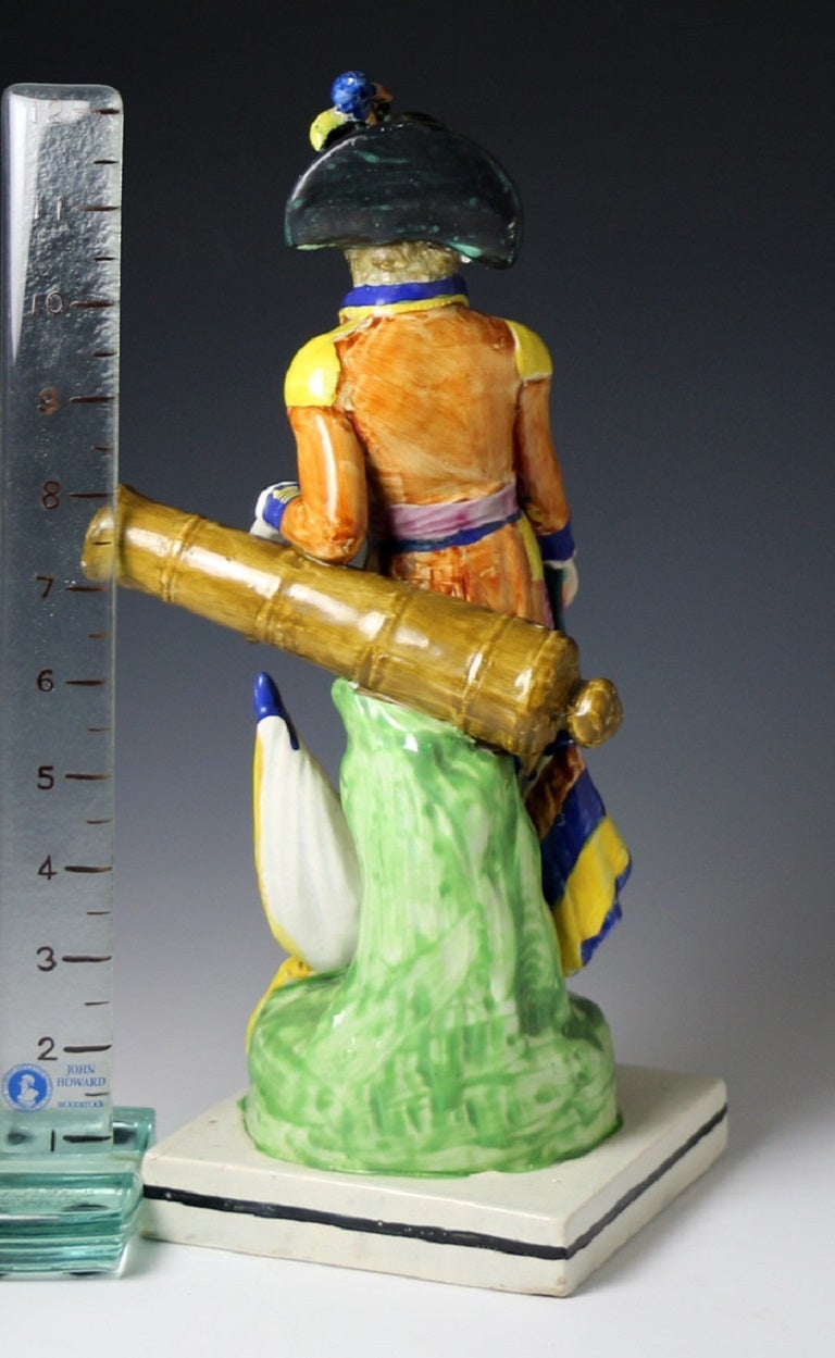 Antique Staffordshire Pottery Figure of Duke Wellington, Early 19th Century In Good Condition In Woodstock, OXFORDSHIRE