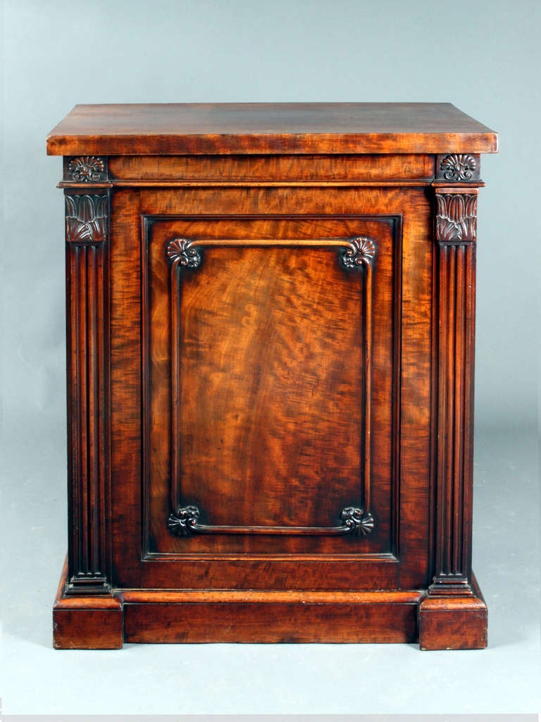 Gillows library cabinet in mahogany c.1815 For Sale 1