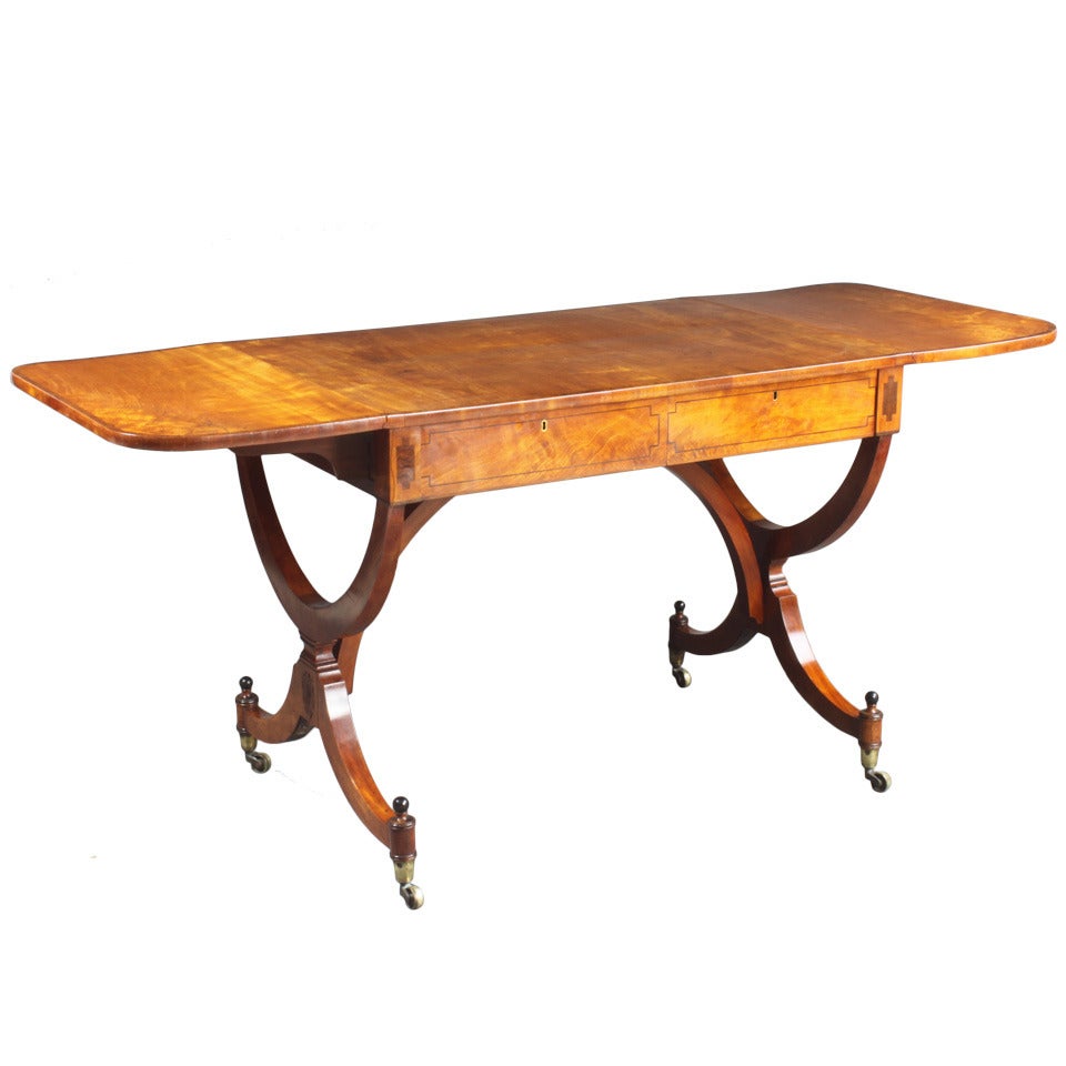 Table de canapé antique en bois de citronnier 