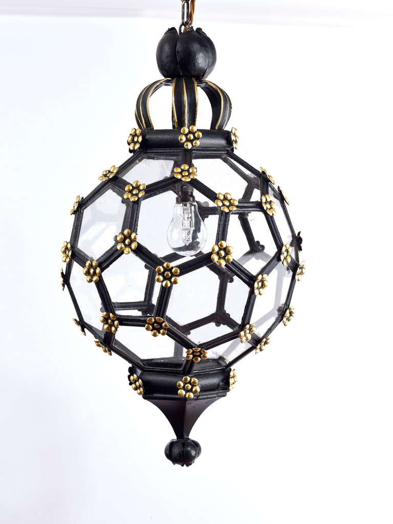 Victorian Globe Lantern