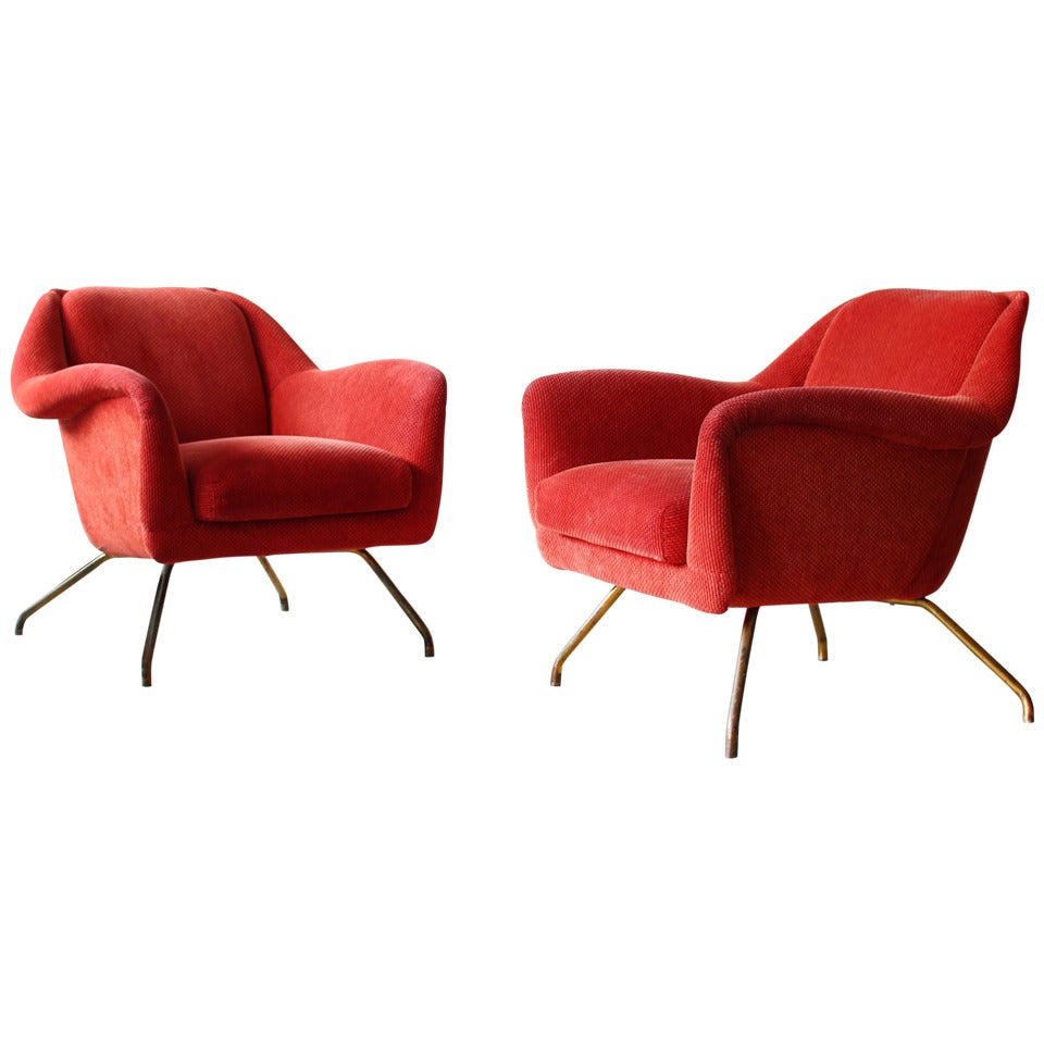 A Pair of Italian Lounge Chairs For Sale