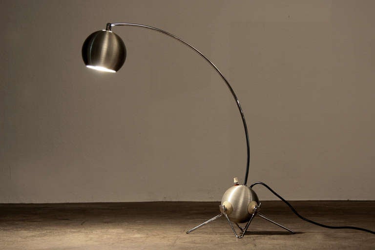 Gino Sarfatti Table Lamp In Excellent Condition In Frankfurt, Hessen, DE