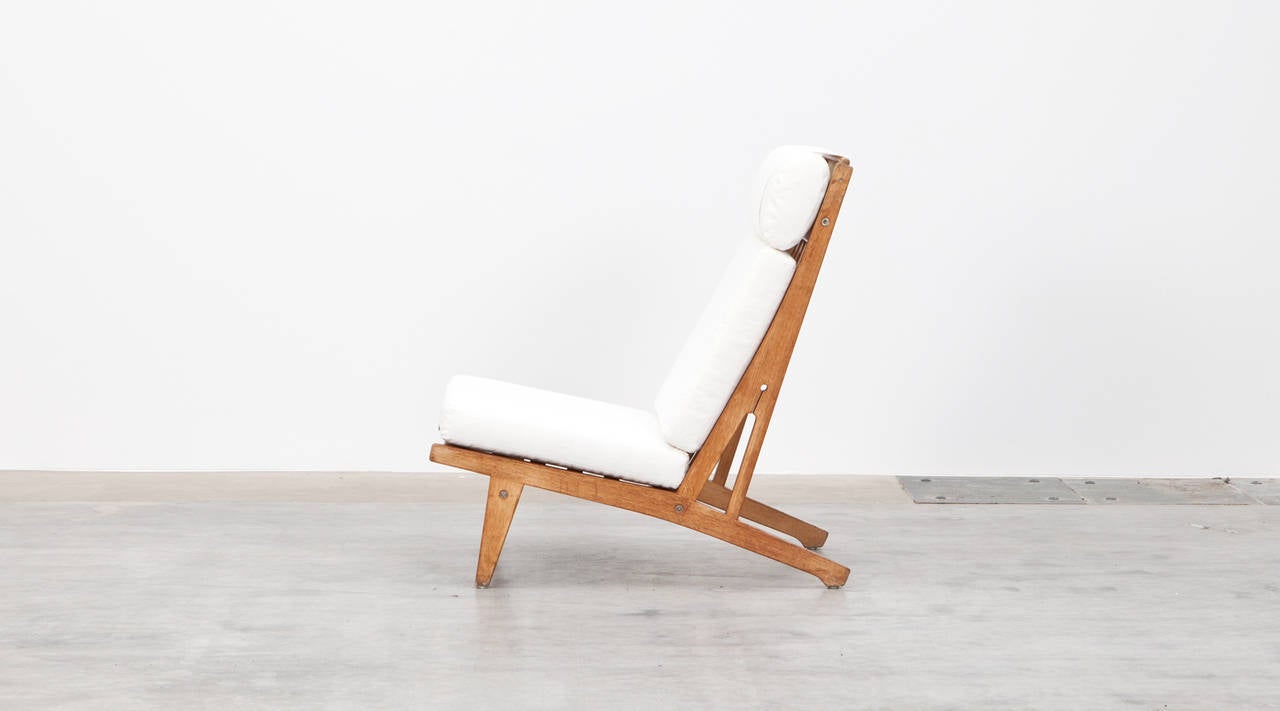 Danish Hans Wegner Lounge Chairs with White Cushions, New Upholstery