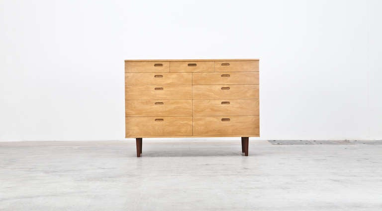 Mid-Century Modern Edward Wormley Chest of Drawers ´11