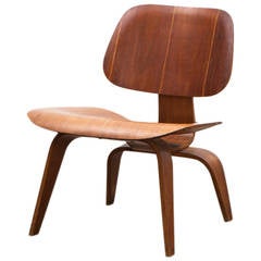 Charles & Ray Eames LCW Chair Dark