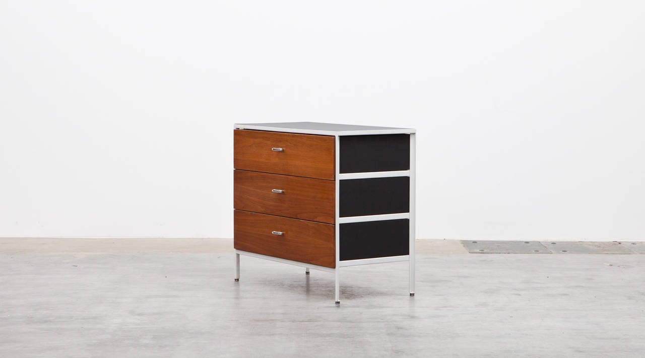 Mid-Century Modern Pair of George Nelson Chest of Drawers