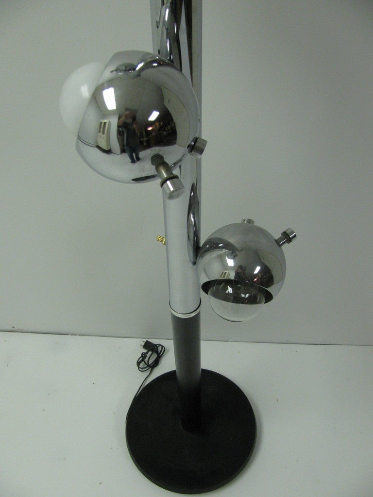 Polished Italian Design Mid Century Modern Floor Lamp