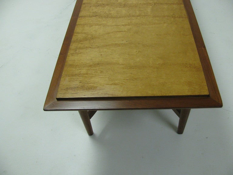 Early Milo Baughman Mid Century Modern Cherrywood & Burled Maple Cocktail Table For Sale 1