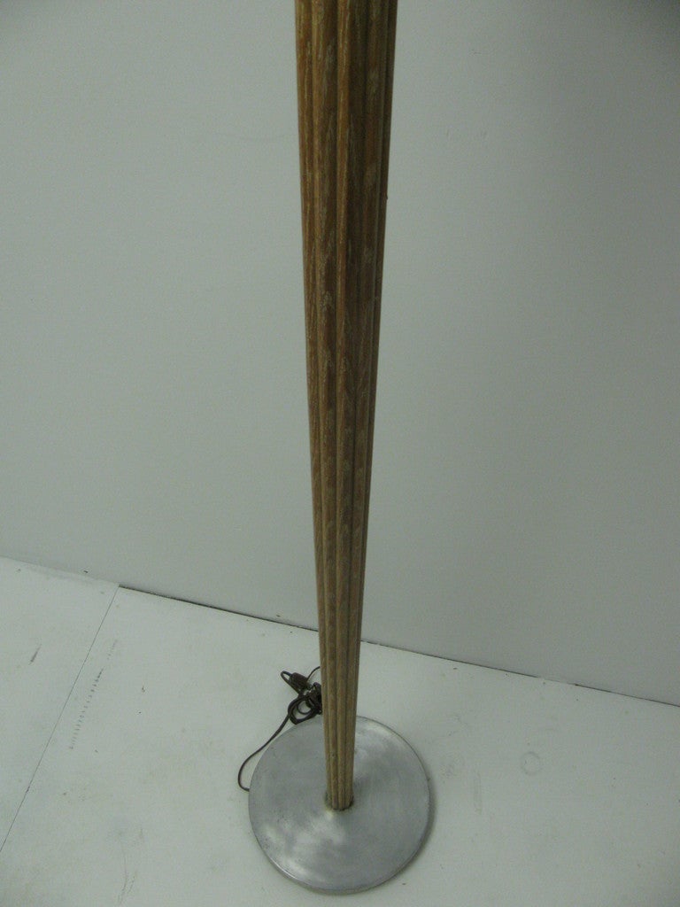 Mid-20th Century Russel Wright Style Mid Century Aluminum / Reeded Oak Floor Lamp