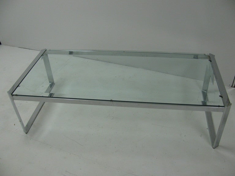 Mid Century Modern Cocktail / Coffee Table Milo Baughman