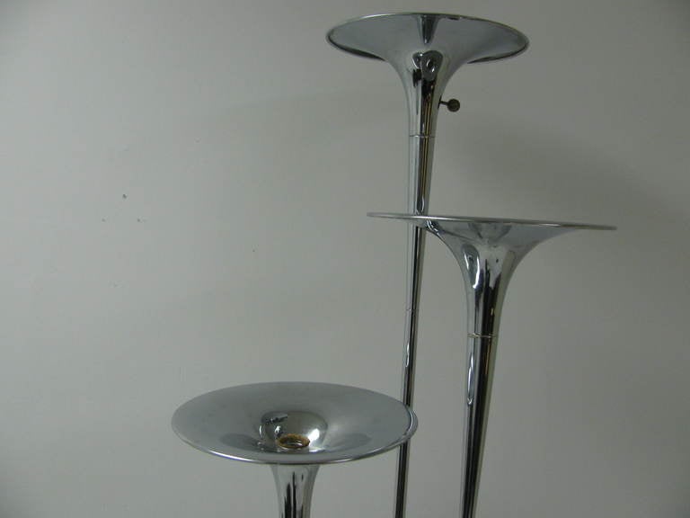 Late 20th Century Reggiani Mid Century Modern Trumpet Triple Torchiere Floor Lamp Italy For Sale